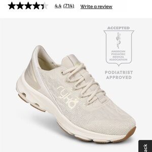 Ryka Cream Sneakers Minimalist Design Cushioned Comfort